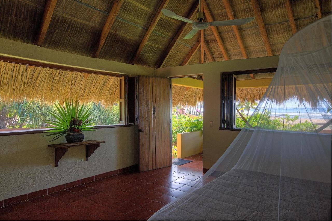 The Resort At Majahua Palms Тронконес Екстериор снимка
