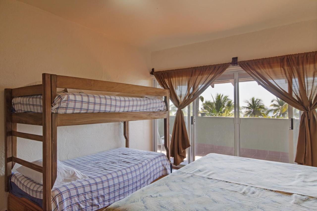 The Resort At Majahua Palms Тронконес Екстериор снимка